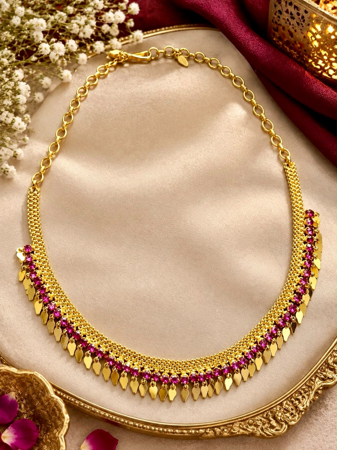 Anti-Tarnish Elakkathali Necklace with Pink Stones